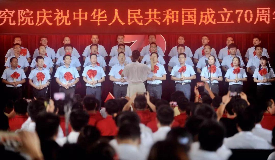 聊城邀你来打“出溜滑！”“新春游园会 回村过大年”周公河游乐园冰雪节正式启动
